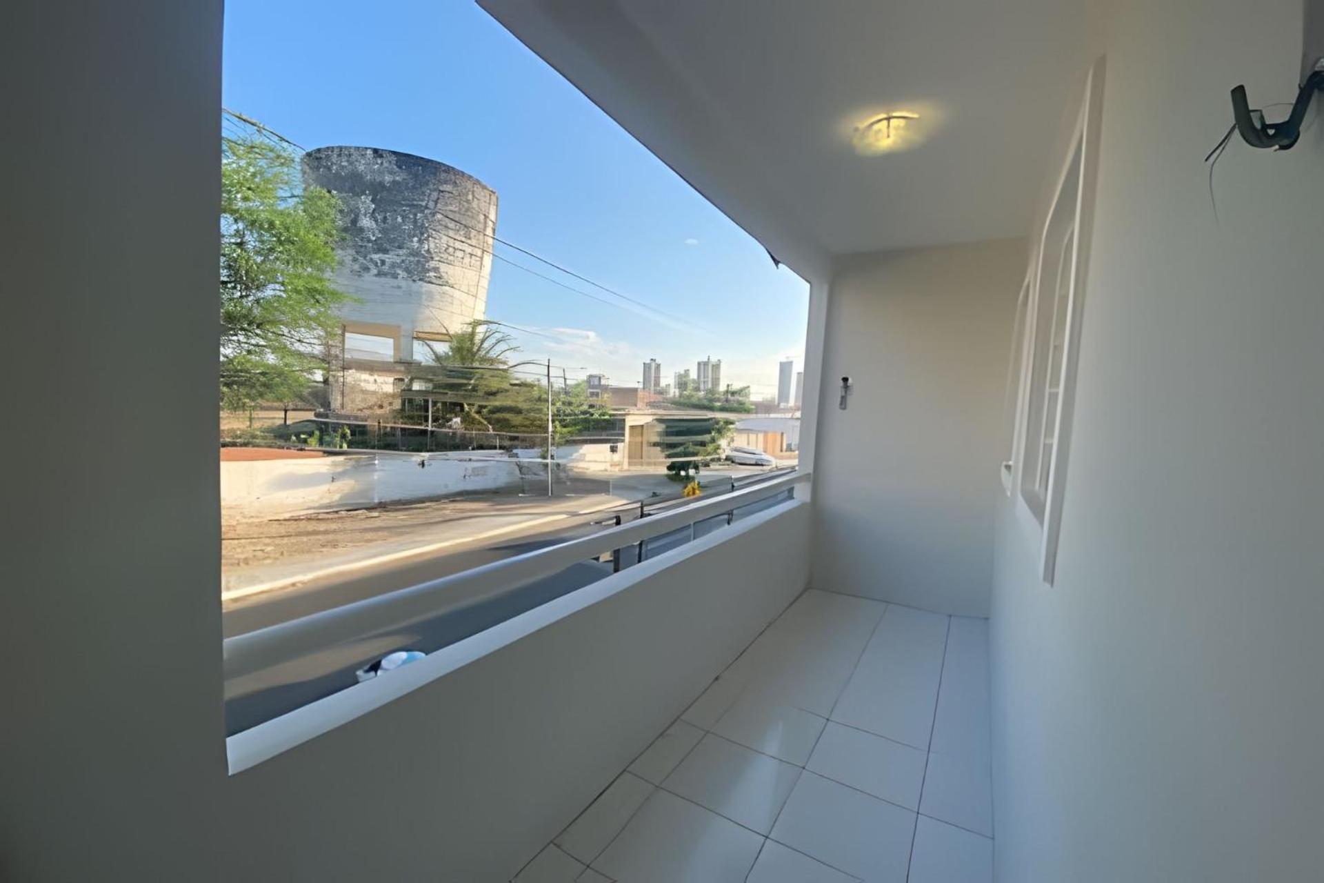 Prox. Ao Shopping, Para 10 Pessoas, Ar Condicionado E Garagem Petrolina Esterno foto